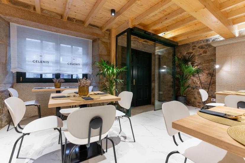 Hostal Celenis image 3