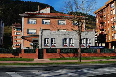 Hotel Gernika image 1