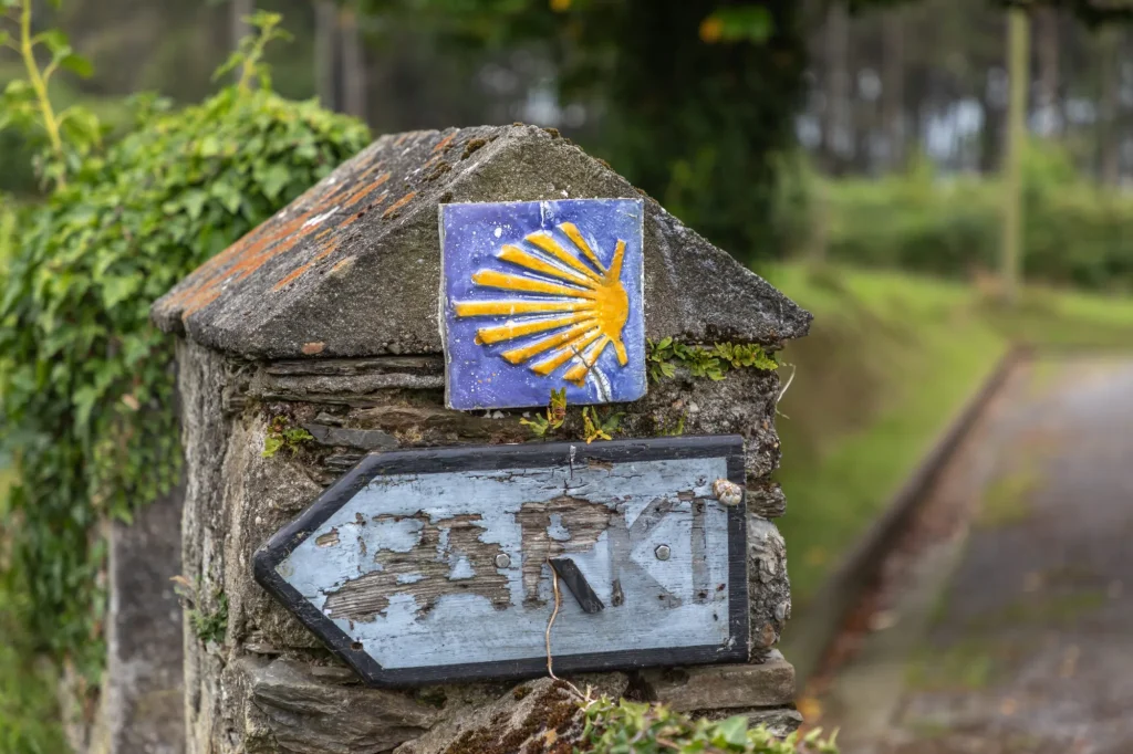 the Ancient Scallops signs, leading the pilgrim's way towards Santiago de Compostela, Camino del Norte